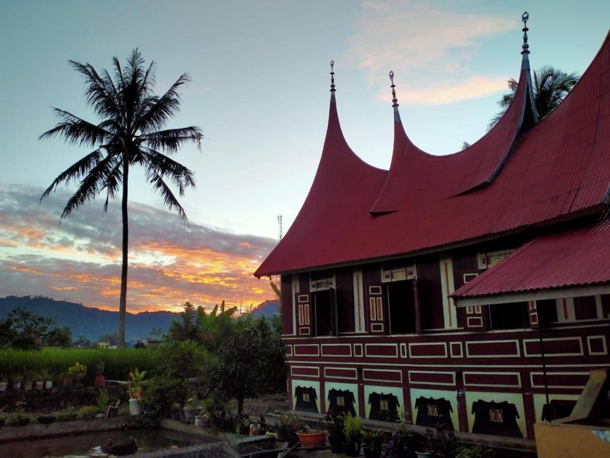 Rumah Gadang Tokama, Simarasok Baso Экстерьер фото